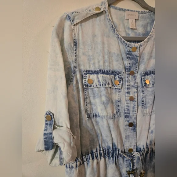 Chico's Acid Wash Lightweight Denim Dress Chico's Size 1/US Size Med/Size 8 - Picture 2 of 13